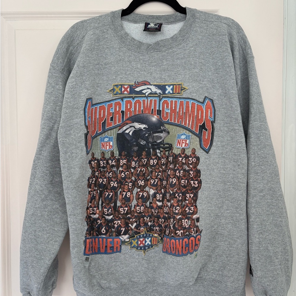 STARTER Gray Broncos Super Bowl Champs Crewneck Sweater